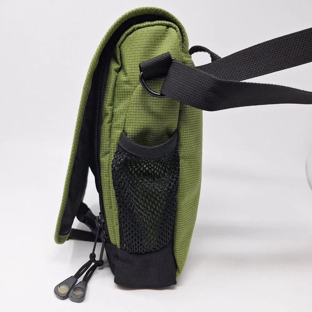 L.L. Bean Nylon Outdoor Shoulder Bag Women Unisex Top Handle Shoulder